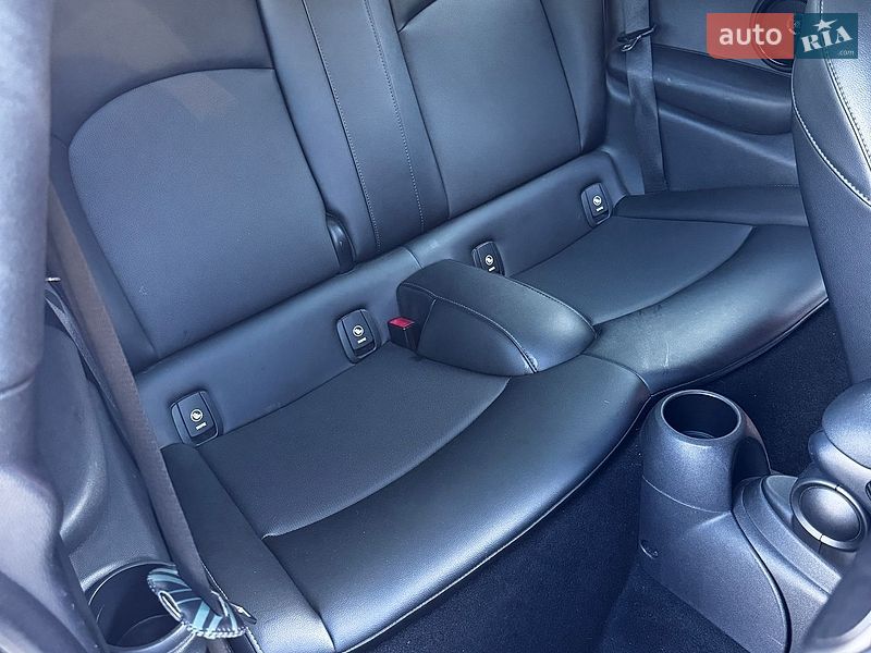 Хэтчбек MINI Hatch 2017 в Львове