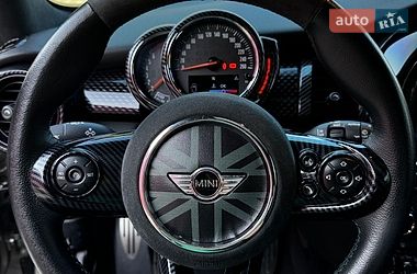 Хэтчбек MINI Hatch 2017 в Львове