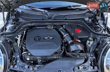 Хэтчбек MINI Hatch 2017 в Львове