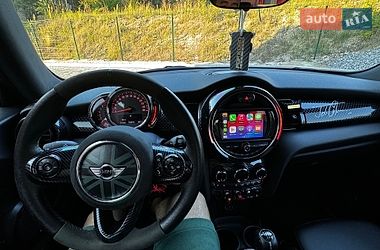 Хэтчбек MINI Hatch 2017 в Львове