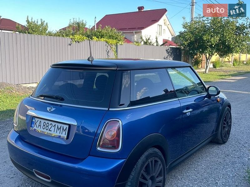 Хэтчбек MINI Hatch 2007 в Киеве