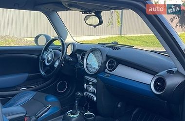 Хэтчбек MINI Hatch 2007 в Киеве