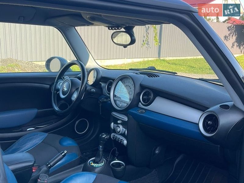 Хэтчбек MINI Hatch 2007 в Киеве