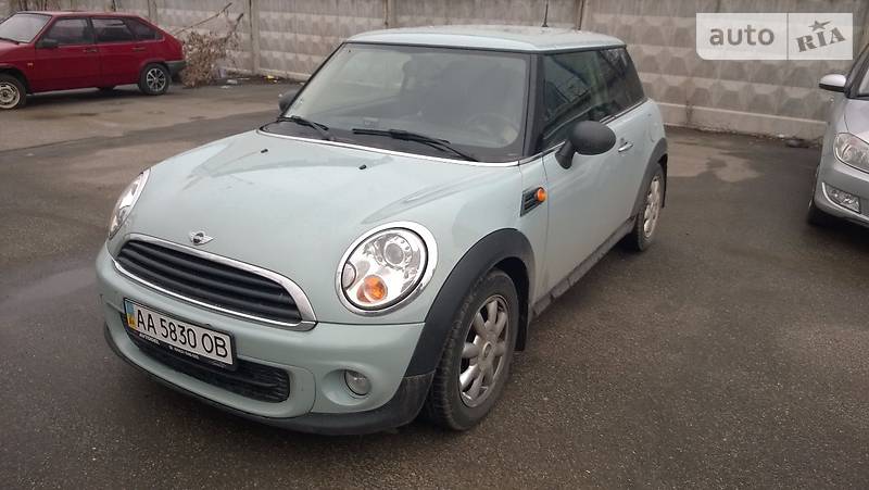 Mini One 2013 года