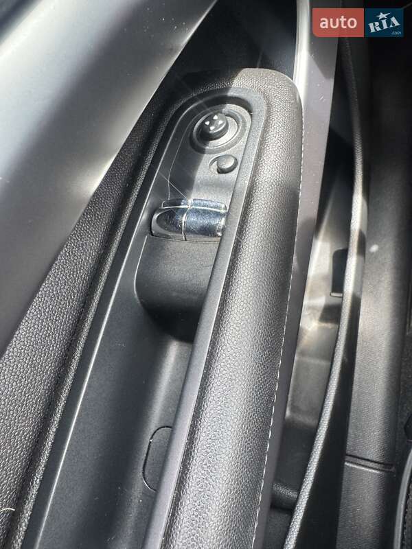 Хетчбек MINI Paceman 2013 в Вишневому