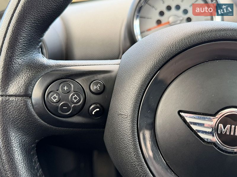 Хэтчбек MINI Paceman 2013 в Киеве фото 20 Хэтчбек MINI Paceman 2013 в Киеве
