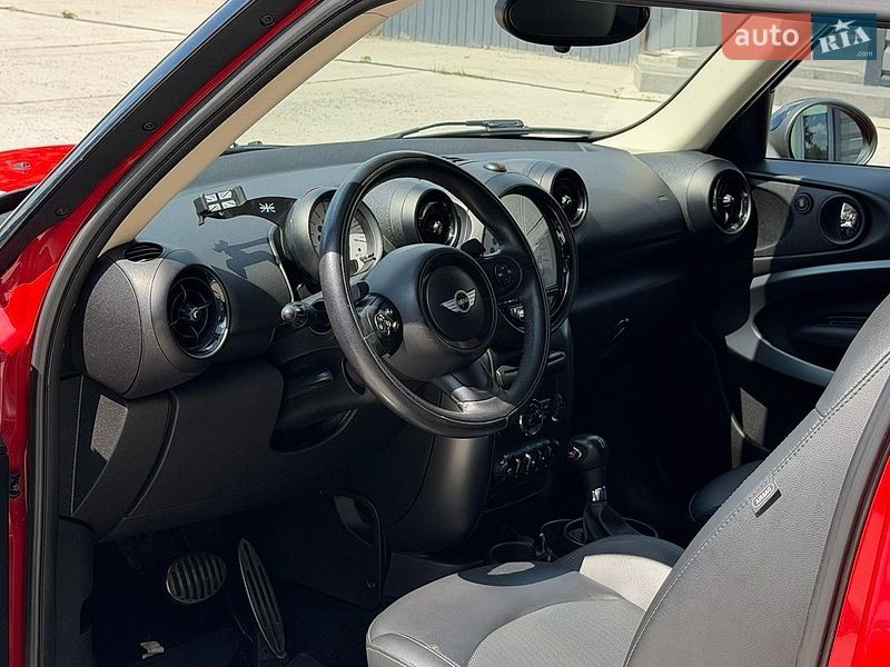Хетчбек MINI Paceman 2013 в Києві фото 9 Хетчбек MINI Paceman 2013 в Києві