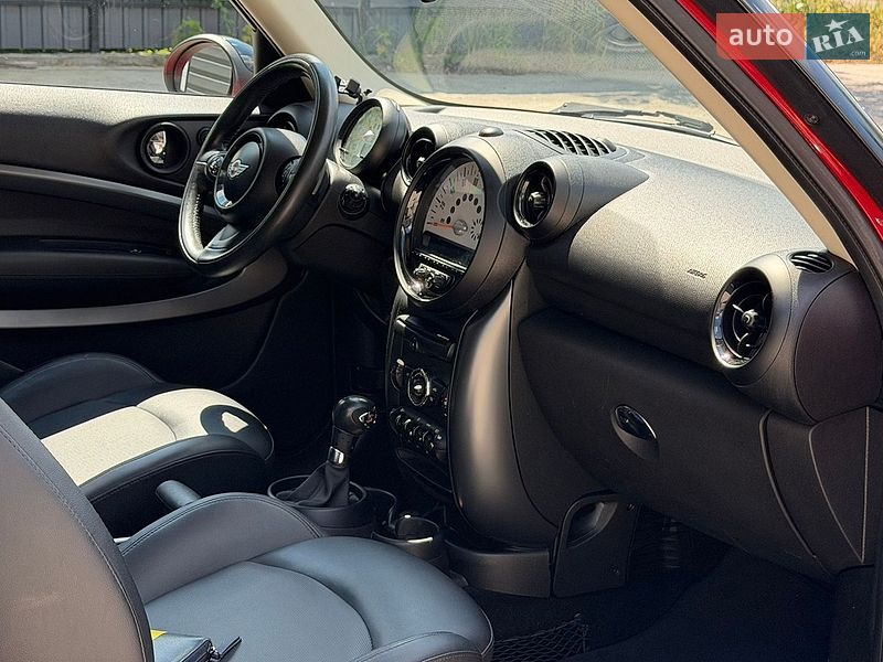 Хетчбек MINI Paceman 2013 в Києві фото 10 Хетчбек MINI Paceman 2013 в Києві