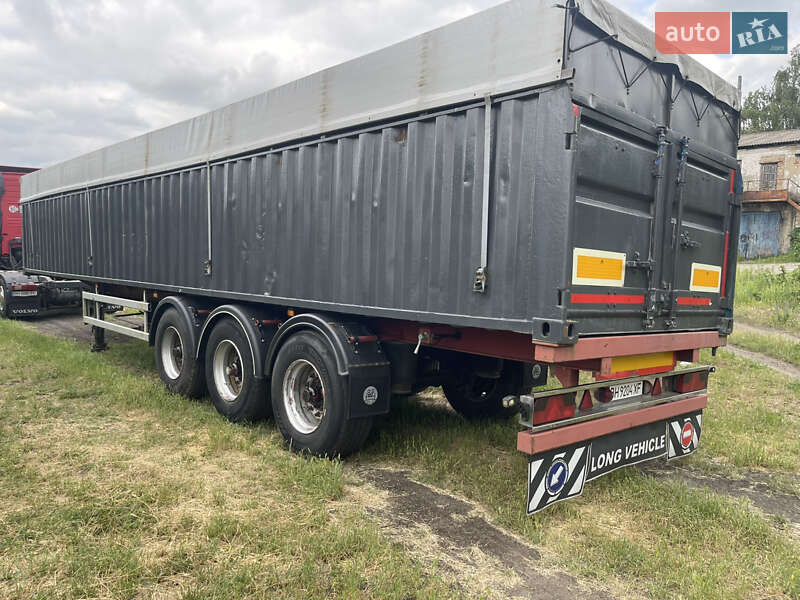 Контейнеровоз напівпричіп Mirofret Mirofret 2003 в Балті