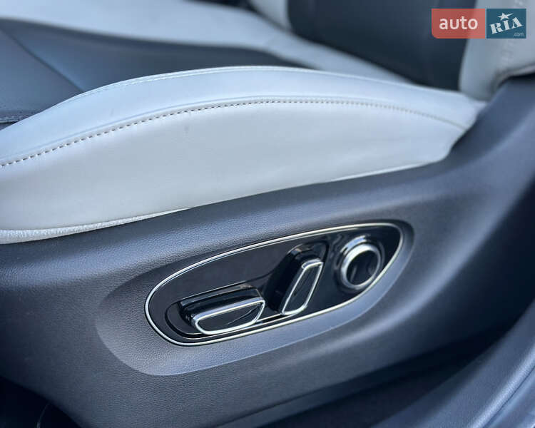 Внедорожник / Кроссовер Mitsubishi Airtrek 2022 в Киеве