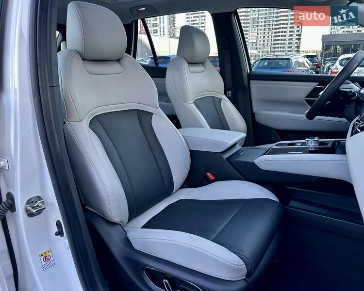 Внедорожник / Кроссовер Mitsubishi Airtrek 2022 в Киеве