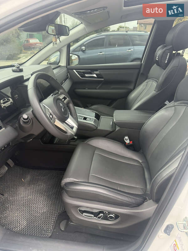 Позашляховик / Кросовер Mitsubishi Airtrek 2022 в Запоріжжі