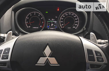 Позашляховик / Кросовер Mitsubishi ASX 2010 в 