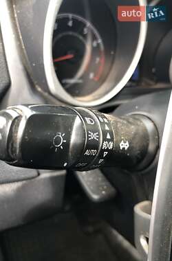 Внедорожник / Кроссовер Mitsubishi ASX 2010 в 