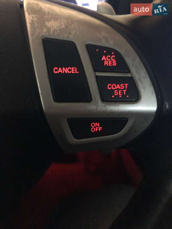 Позашляховик / Кросовер Mitsubishi ASX 2010 в Одесі