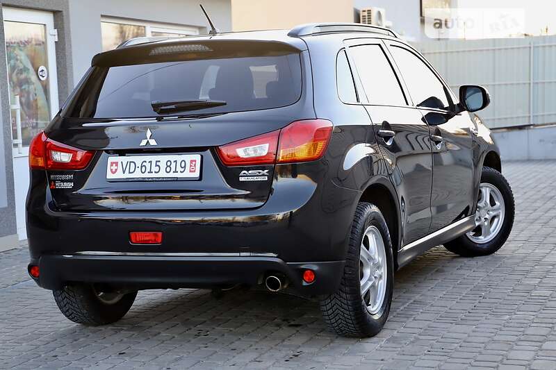 Внедорожник / Кроссовер Mitsubishi ASX 2014 в Дрогобыче