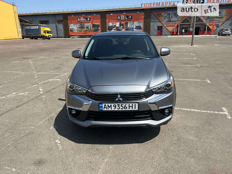 Внедорожник / Кроссовер Mitsubishi ASX 2017 в Житомире