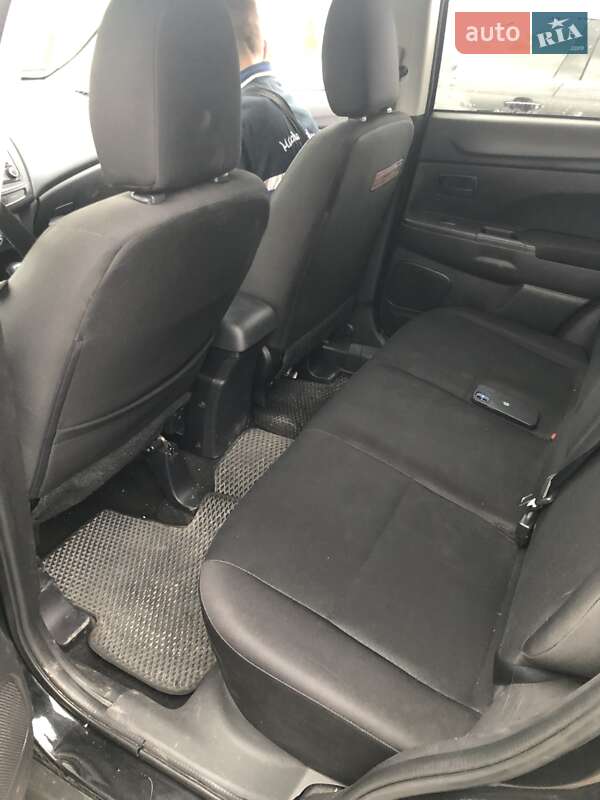 Внедорожник / Кроссовер Mitsubishi ASX 2015 в Львове