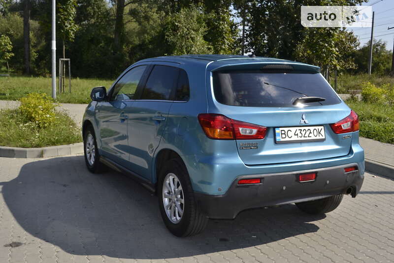 Внедорожник / Кроссовер Mitsubishi ASX 2010 в Львове