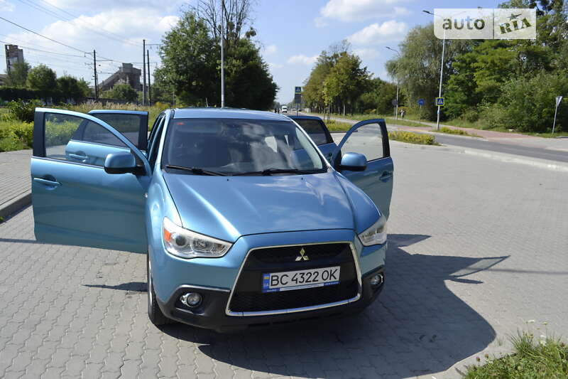 Внедорожник / Кроссовер Mitsubishi ASX 2010 в Львове