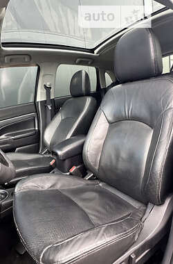 Позашляховик / Кросовер Mitsubishi ASX 2012 в 
