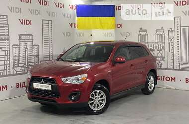 Позашляховик / Кросовер Mitsubishi ASX 2015 в Києві
