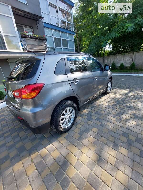 Позашляховик / Кросовер Mitsubishi ASX 2011 в Чернівцях