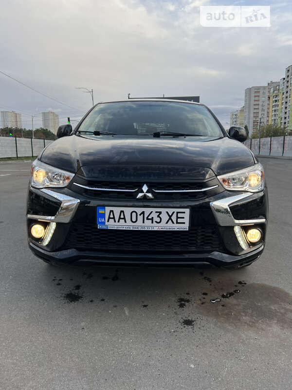 Внедорожник / Кроссовер Mitsubishi ASX 2018 в Киеве