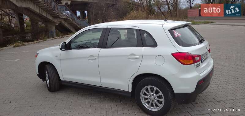 Внедорожник / Кроссовер Mitsubishi ASX 2011 в Дрогобыче