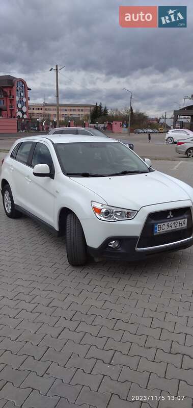 Mitsubishi ASX 2011