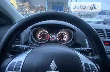 Позашляховик / Кросовер Mitsubishi ASX 2010 в Чернігові