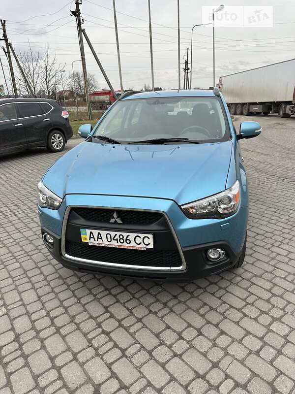 Mitsubishi ASX 2011