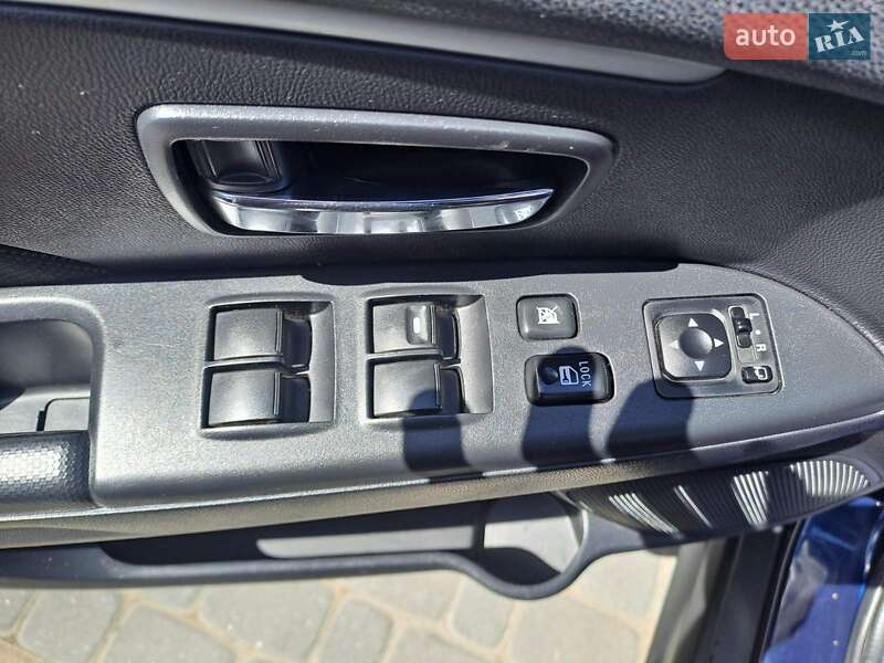 Внедорожник / Кроссовер Mitsubishi ASX 2010 в Коломые