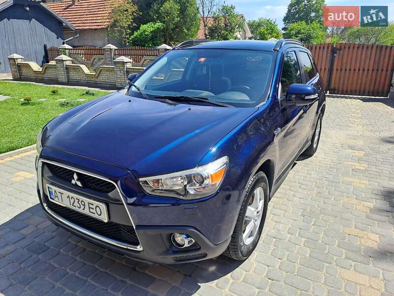 Внедорожник / Кроссовер Mitsubishi ASX 2010 в Коломые