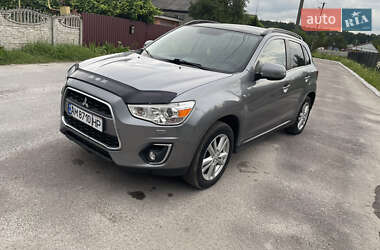 Позашляховик / Кросовер Mitsubishi ASX 2013 в Звягелі