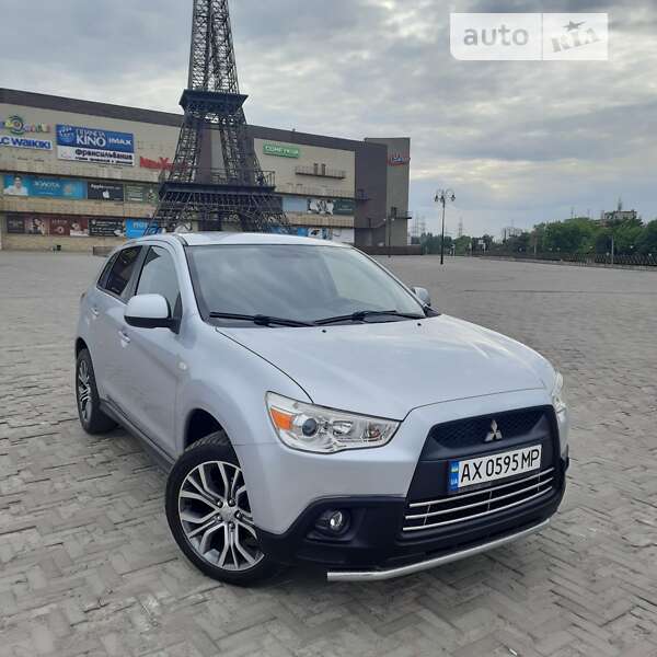 Позашляховик / Кросовер Mitsubishi ASX 2011 в Харкові