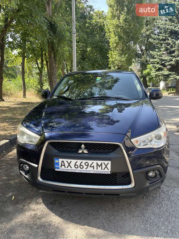 Позашляховик / Кросовер Mitsubishi ASX 2010 в Харкові