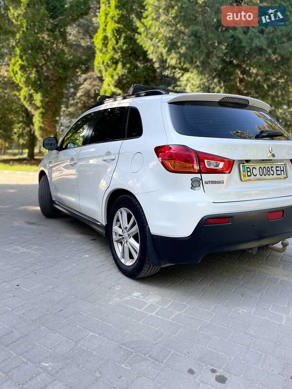 Позашляховик / Кросовер Mitsubishi ASX 2011 в Львові