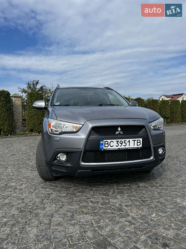 Mitsubishi ASX 2011