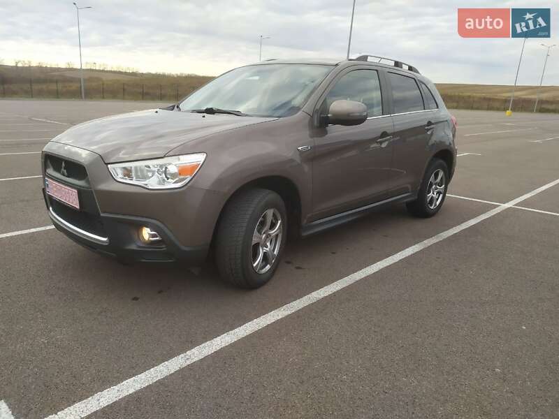 Позашляховик / Кросовер Mitsubishi ASX 2010 в Рівному