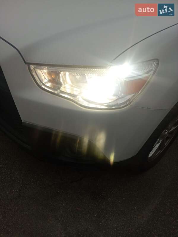 Внедорожник / Кроссовер Mitsubishi ASX 2011 в Киеве