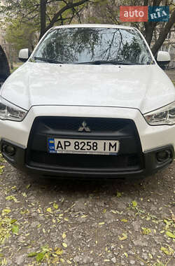 Внедорожник / Кроссовер Mitsubishi ASX 2012 в 