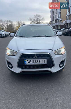 Позашляховик / Кросовер Mitsubishi ASX 2013 в Києві