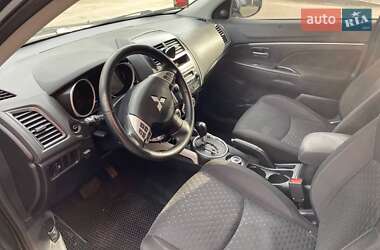 Внедорожник / Кроссовер Mitsubishi ASX 2010 в 