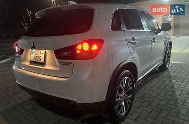 Внедорожник / Кроссовер Mitsubishi ASX 2017 в 