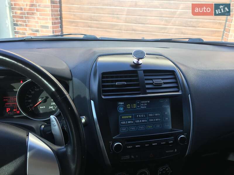 Позашляховик / Кросовер Mitsubishi ASX 2011 в Одесі фото 2 Позашляховик / Кросовер Mitsubishi ASX 2011 в Одесі