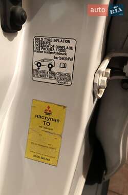 Внедорожник / Кроссовер Mitsubishi ASX 2010 в 