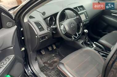 Внедорожник / Кроссовер Mitsubishi ASX 2020 в 
