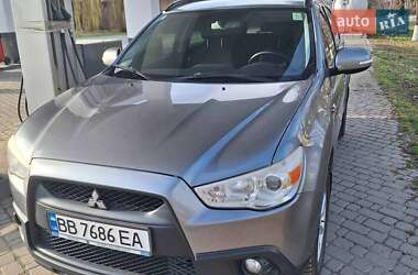 Позашляховик / Кросовер Mitsubishi ASX 2012 в Ужгороді