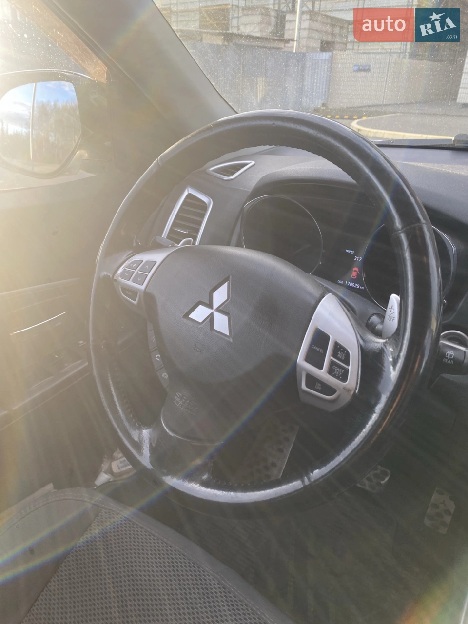 2012 Mitsubishi ASX - мініатюра 12